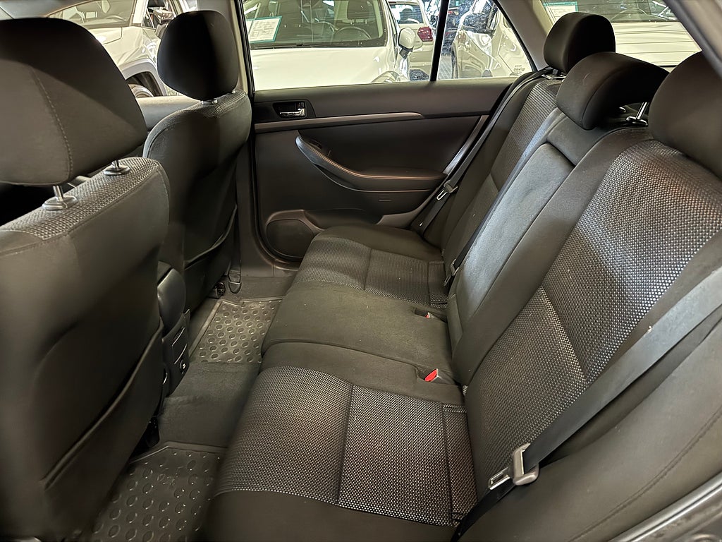 Toyota Avensis 2008 - miniatyr 19