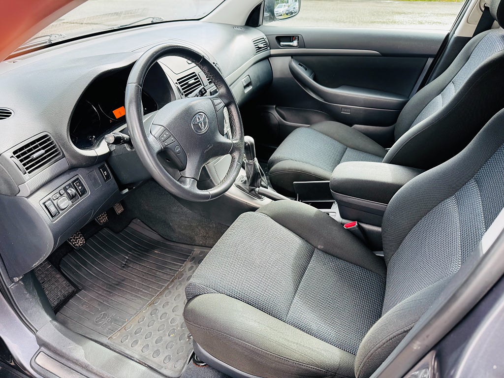 Toyota Avensis 2008 - miniatyr 8