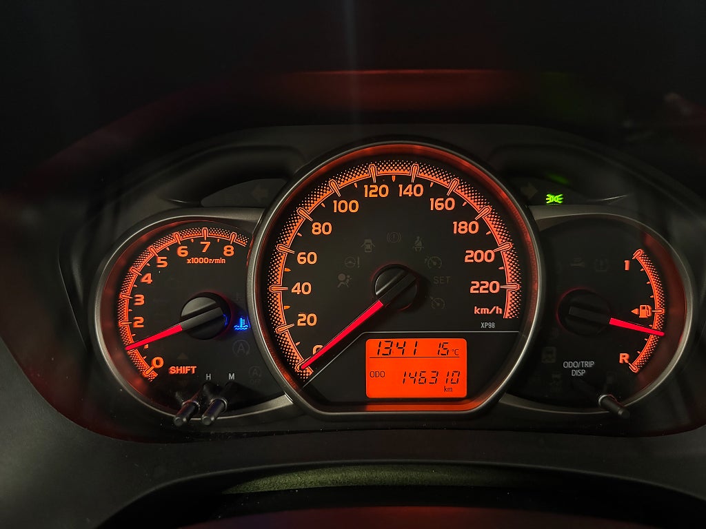Toyota Yaris 2015 - miniatyr 21