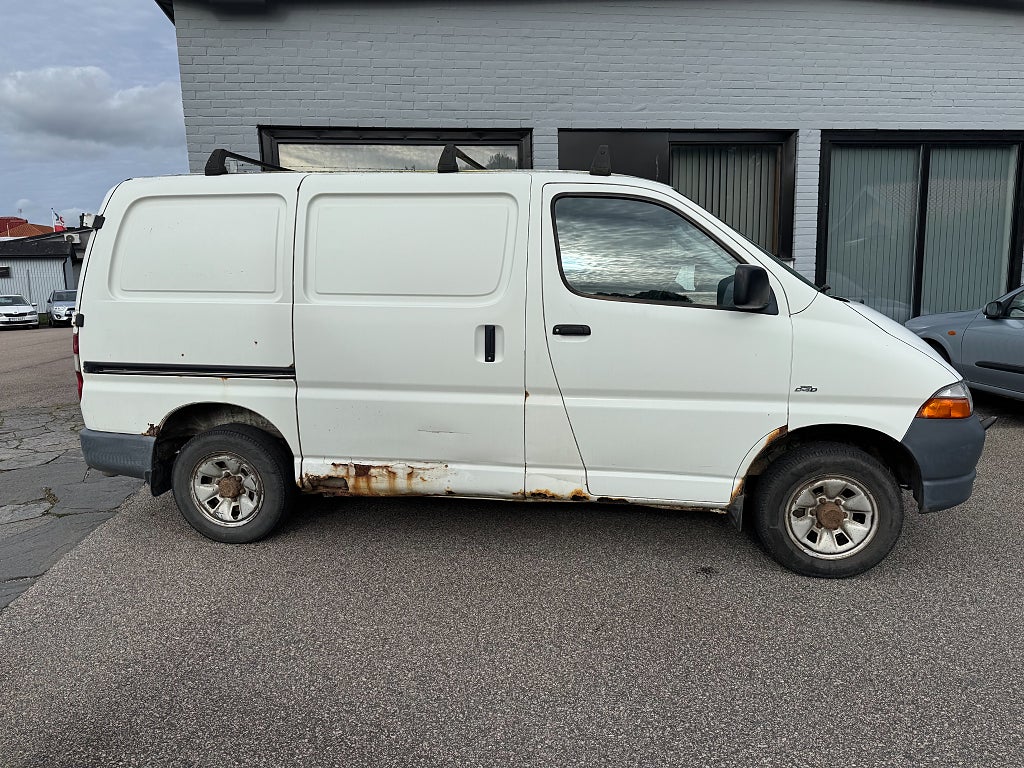 Toyota hiace 2005 - miniatyr 7