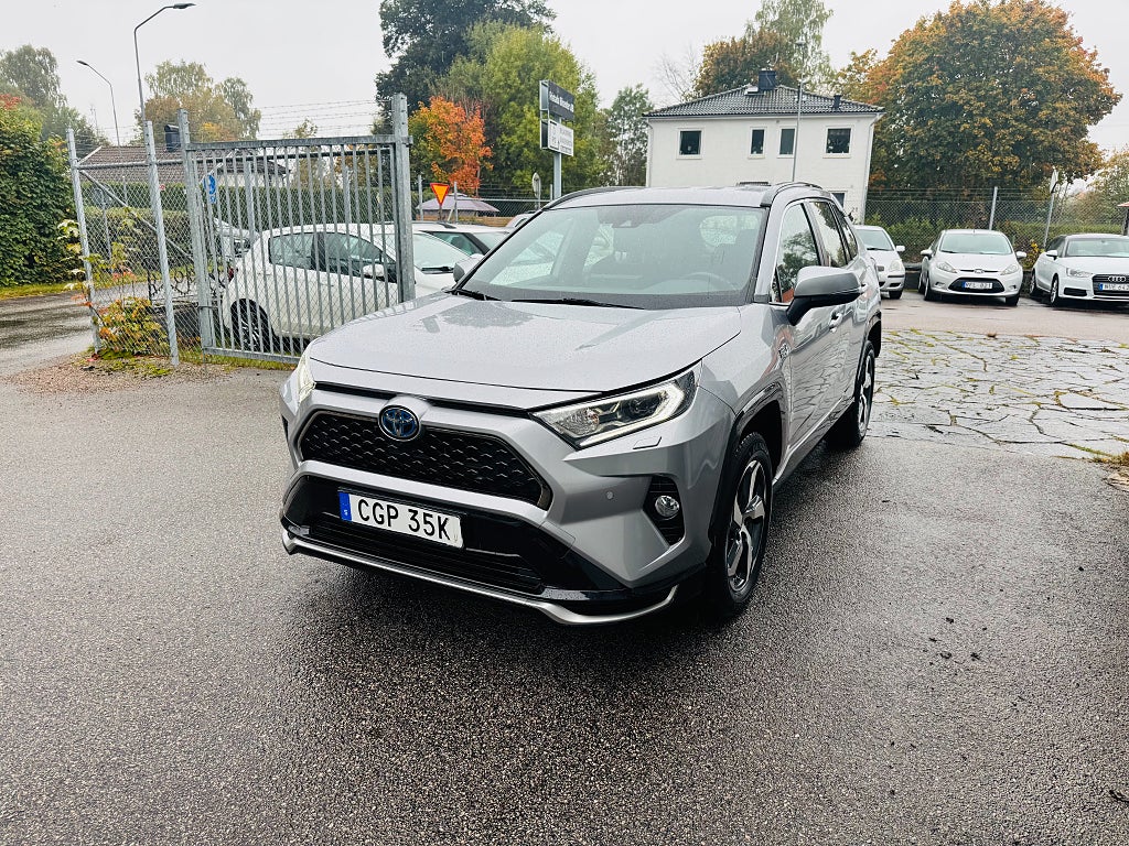 Toyota RAV4 2021 - miniatyr 2
