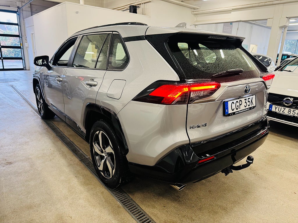 Toyota RAV4 2021 - miniatyr 16