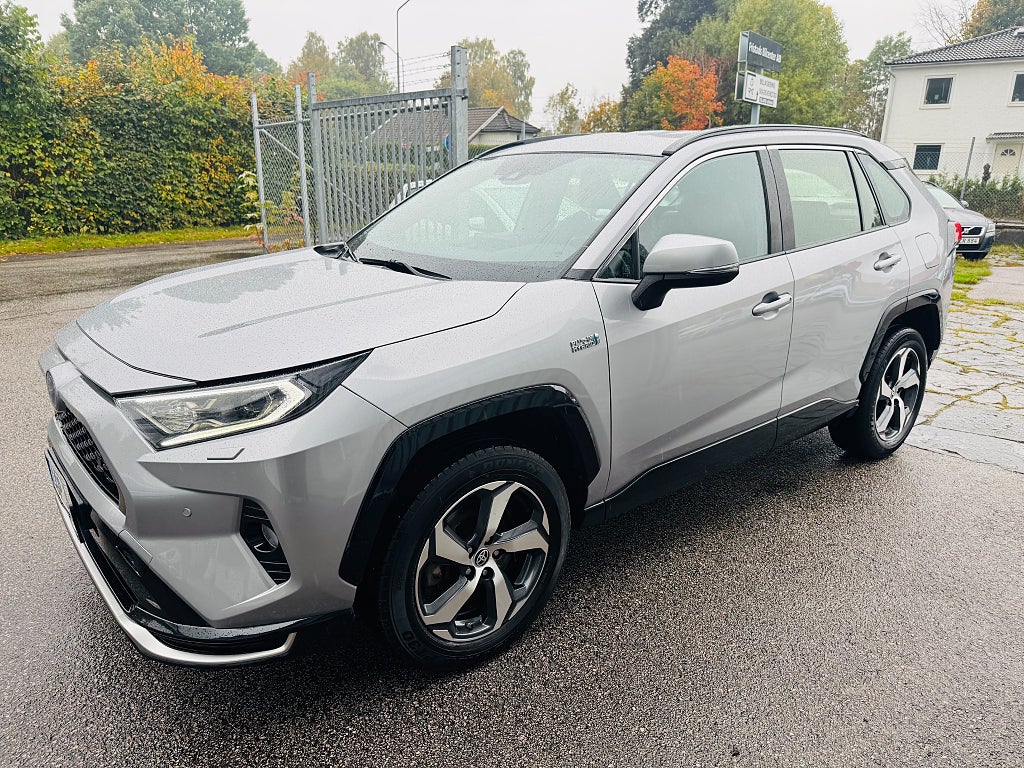 Toyota RAV4 2021 - miniatyr 9
