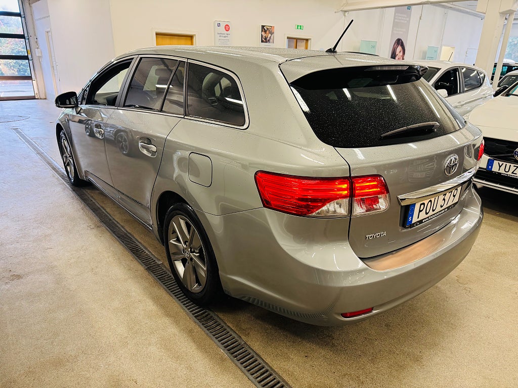 Toyota Avensis 2014 - miniatyr 16