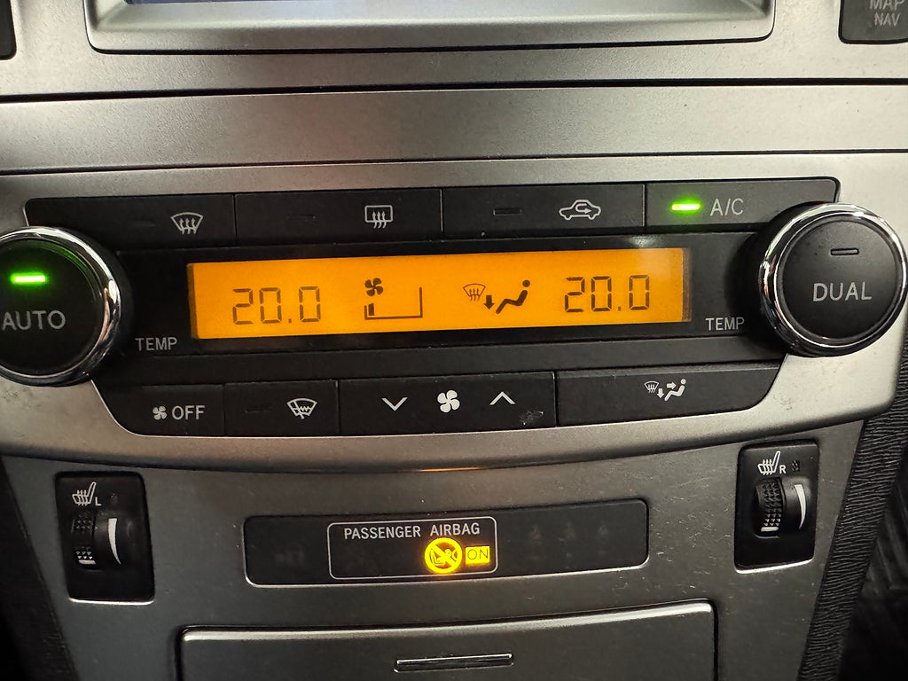 Toyota Avensis 2014 - miniatyr 23
