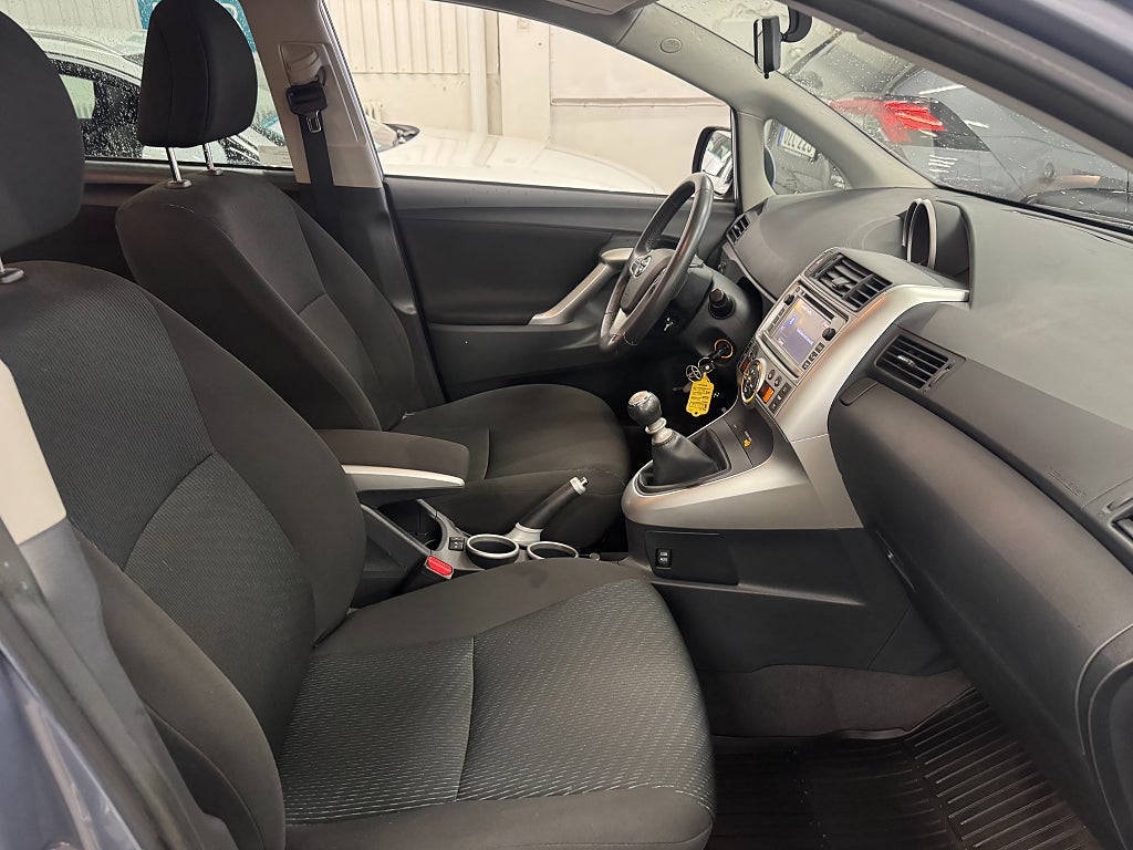 Toyota Verso 2012 - miniatyr 17