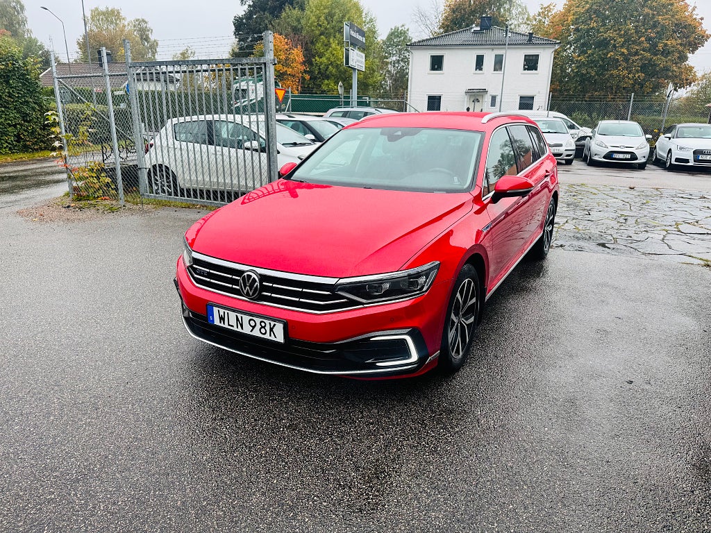 Volkswagen Passat 2021 - miniatyr 2