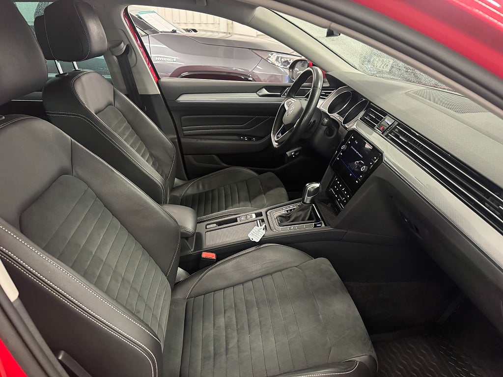 Volkswagen Passat 2021 - miniatyr 17