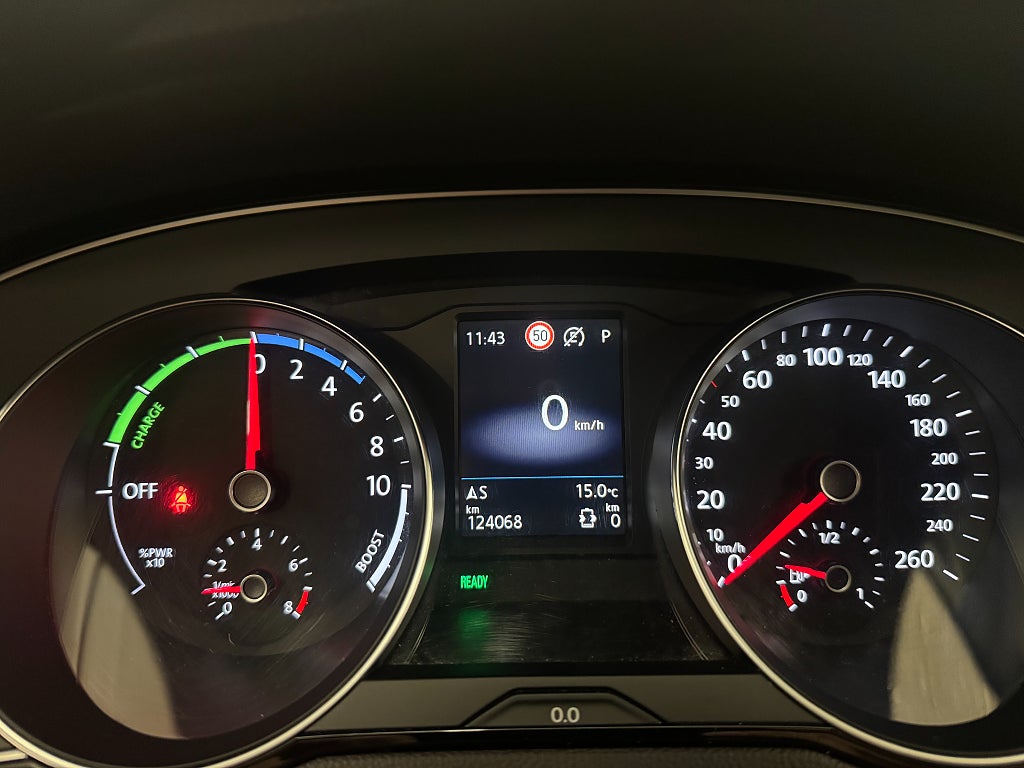 Volkswagen Passat 2021 - miniatyr 21