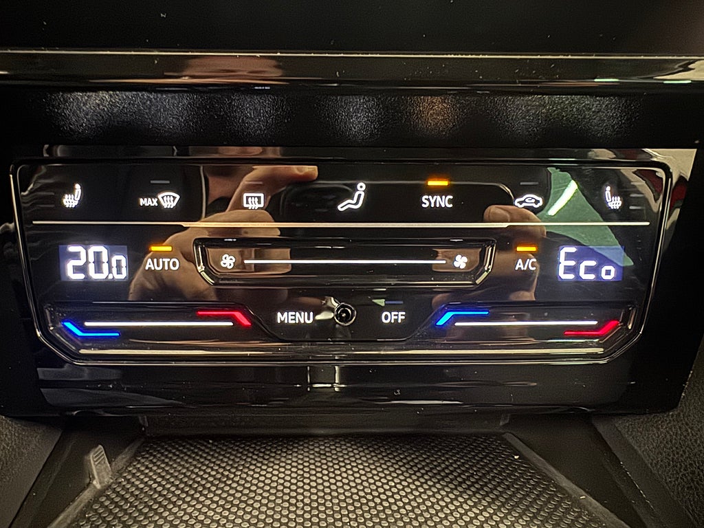 Volkswagen Passat 2021 - miniatyr 23