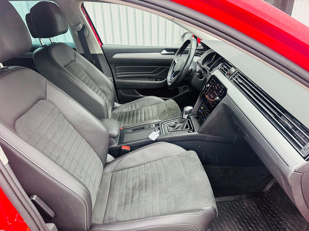 Volkswagen Passat 2021 - miniatyr 5