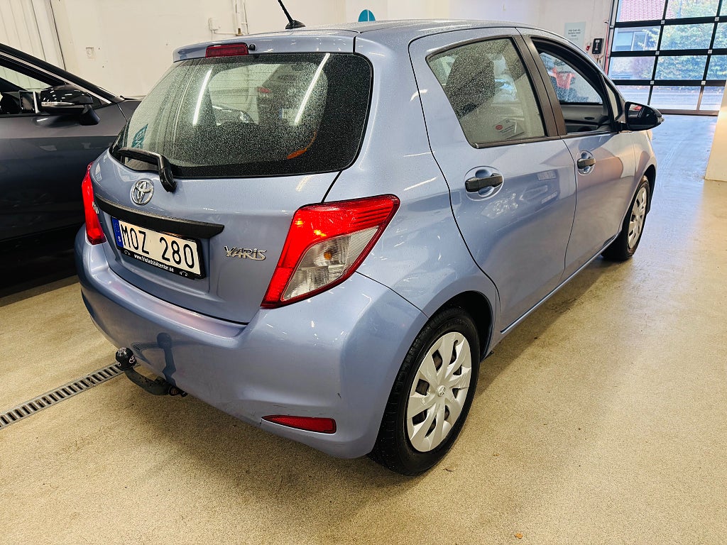 Toyota Yaris 2013 - miniatyr 15
