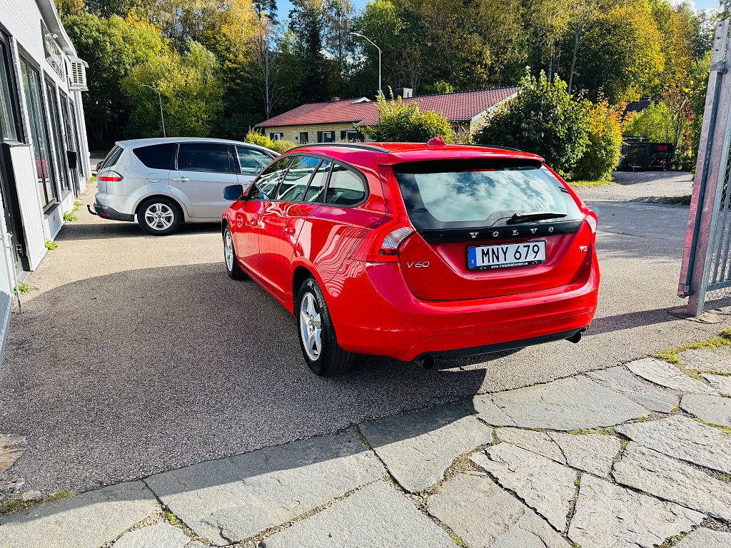 Volvo V60 2017 - miniatyr 4