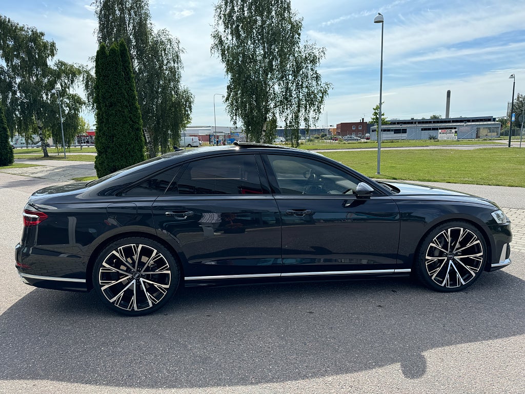 Audi A8 2018 - miniatyr 5