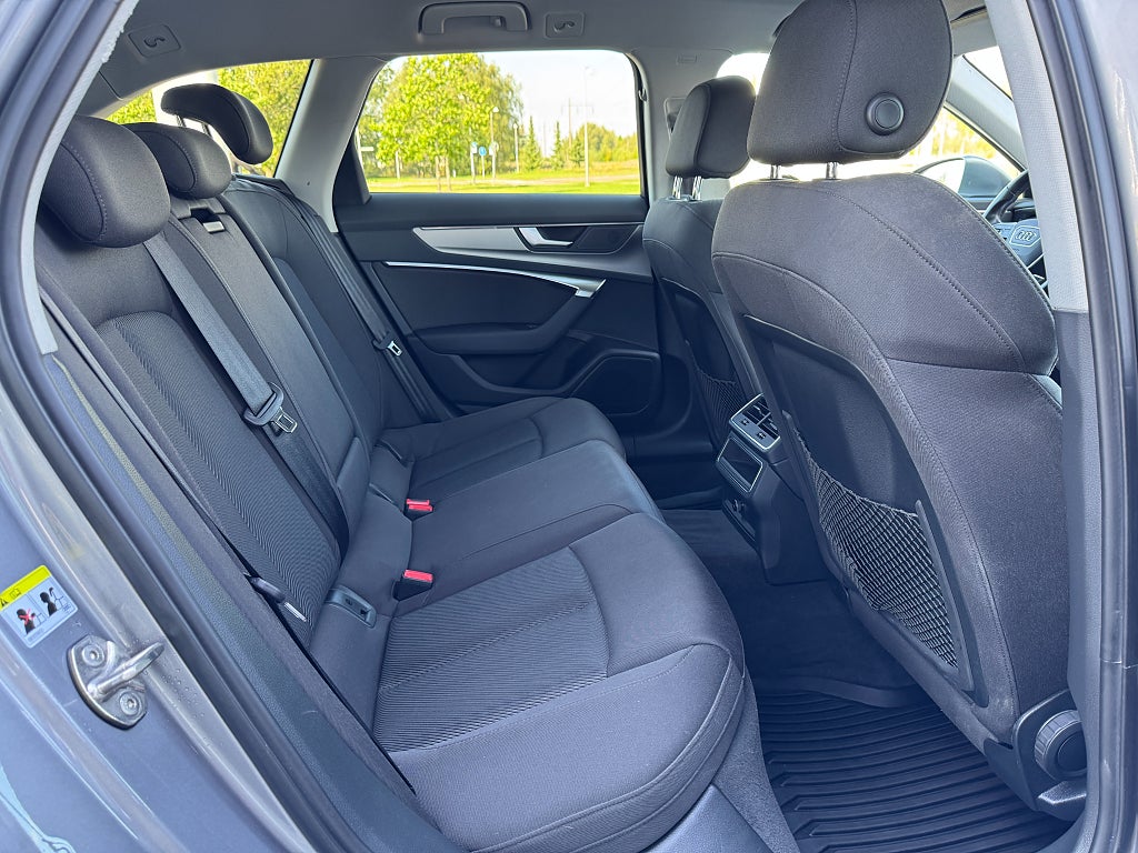 Audi A6 2021 - miniatyr 15