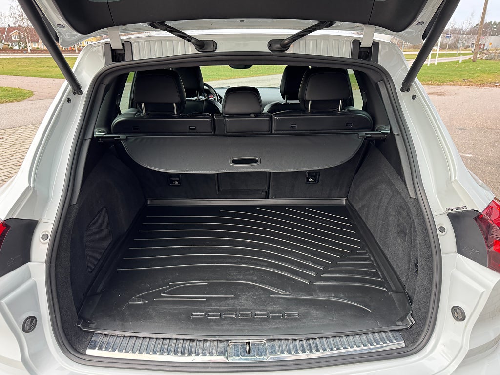 Porsche Cayenne 2016 - miniatyr 20