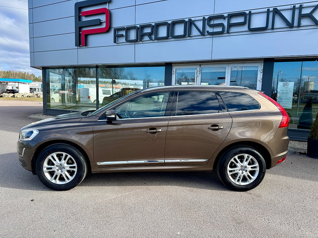 Volvo XC60 2015 - miniatyr 2