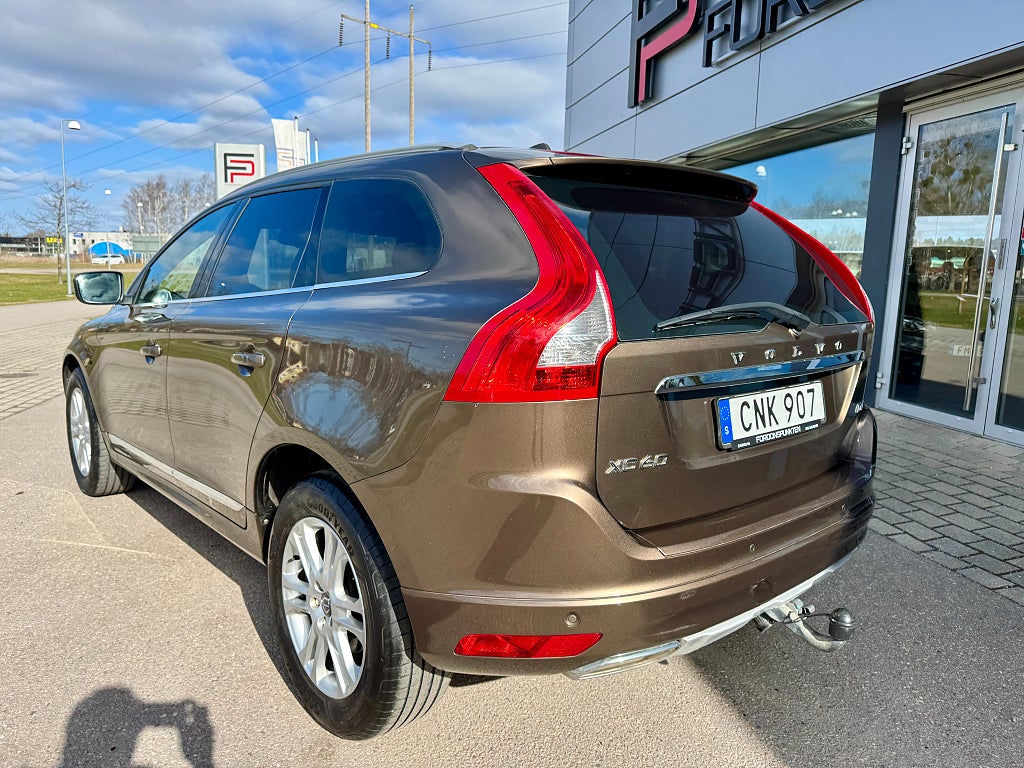 Volvo XC60 2015 - miniatyr 3