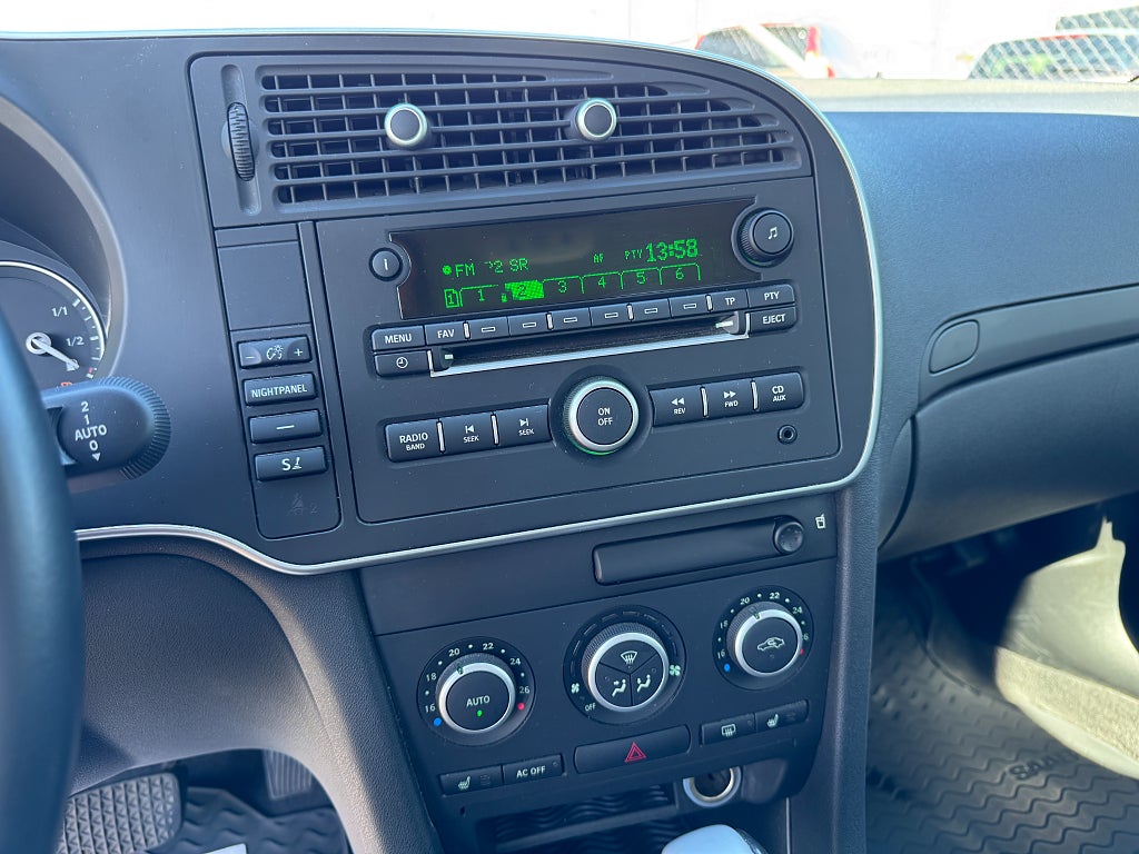 Saab 9-3 2008 - miniatyr 10
