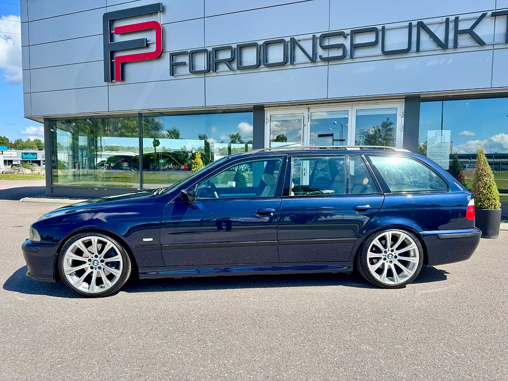 BMW 540I 2003 - miniatyr 2