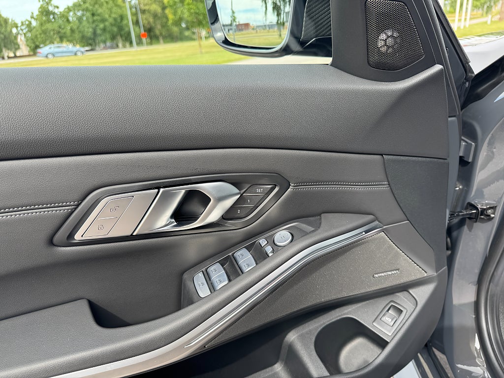 BMW M3 2024 - miniatyr 15