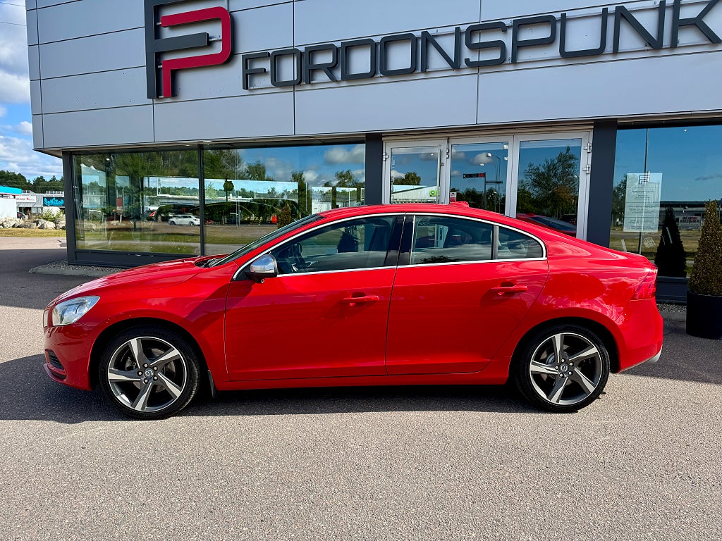Volvo S60 2012 - miniatyr 2