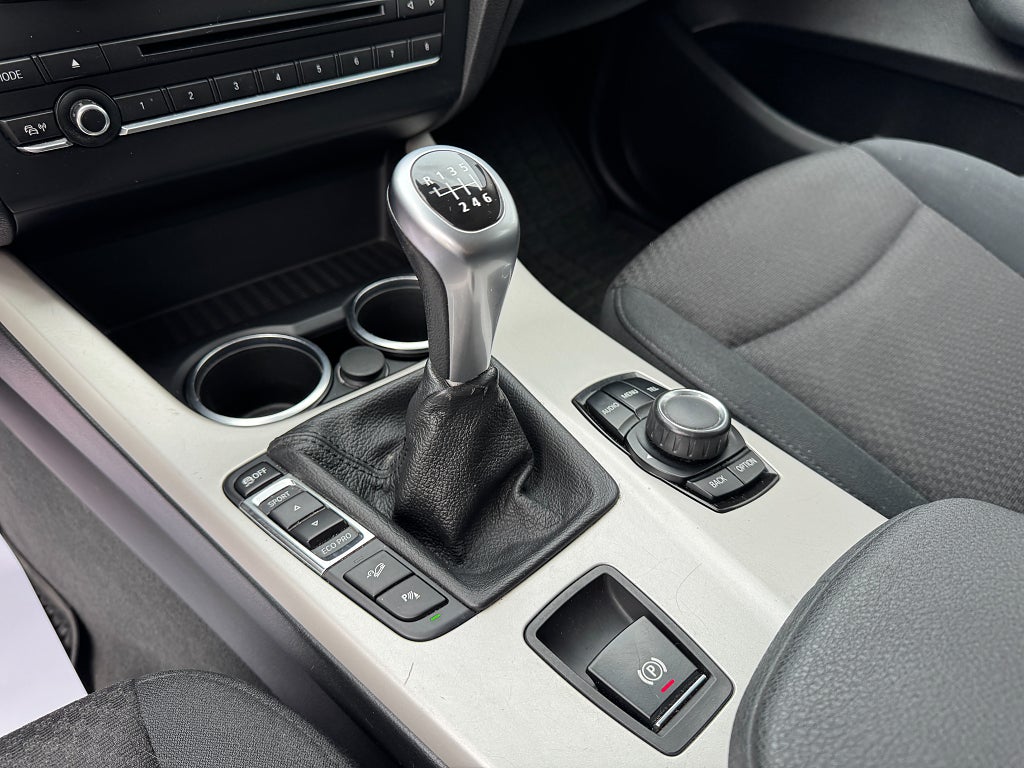 BMW X3 2014 - miniatyr 11