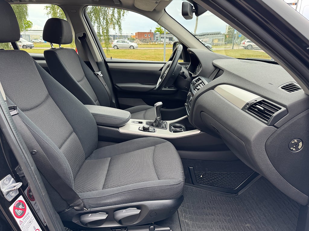 BMW X3 2014 - miniatyr 12