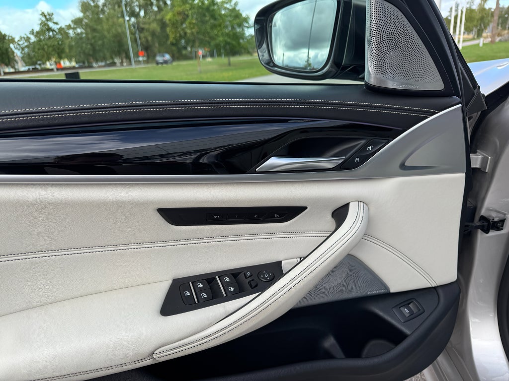 BMW M550D 2019 - miniatyr 11
