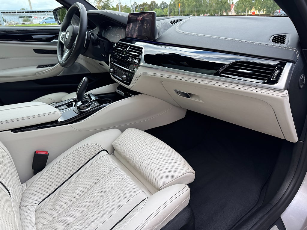 BMW M550D 2019 - miniatyr 19
