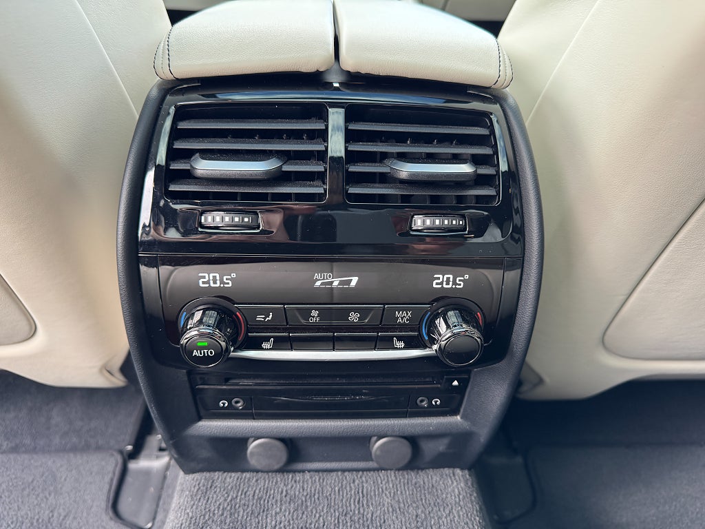 BMW M550D 2019 - miniatyr 27