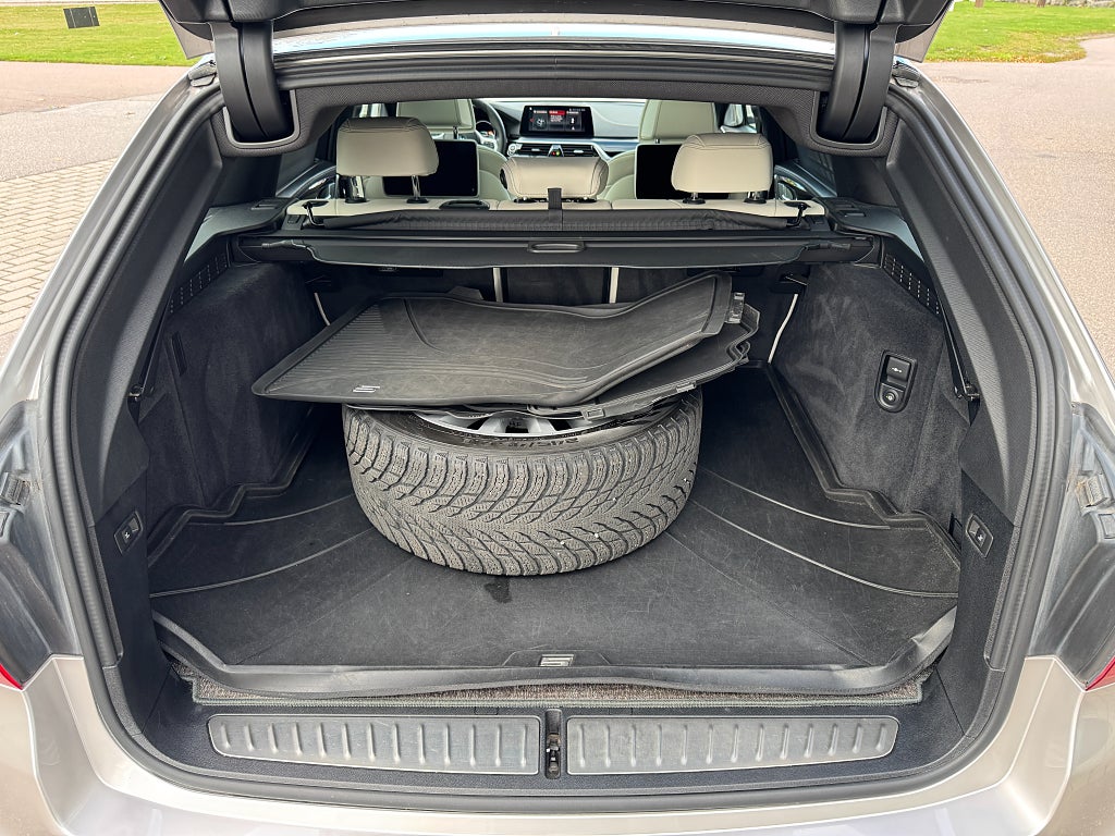 BMW M550D 2019 - miniatyr 28