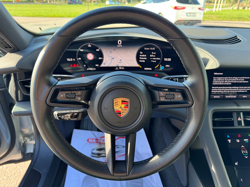 Porsche Taycan 4S 2020 - miniatyr 11