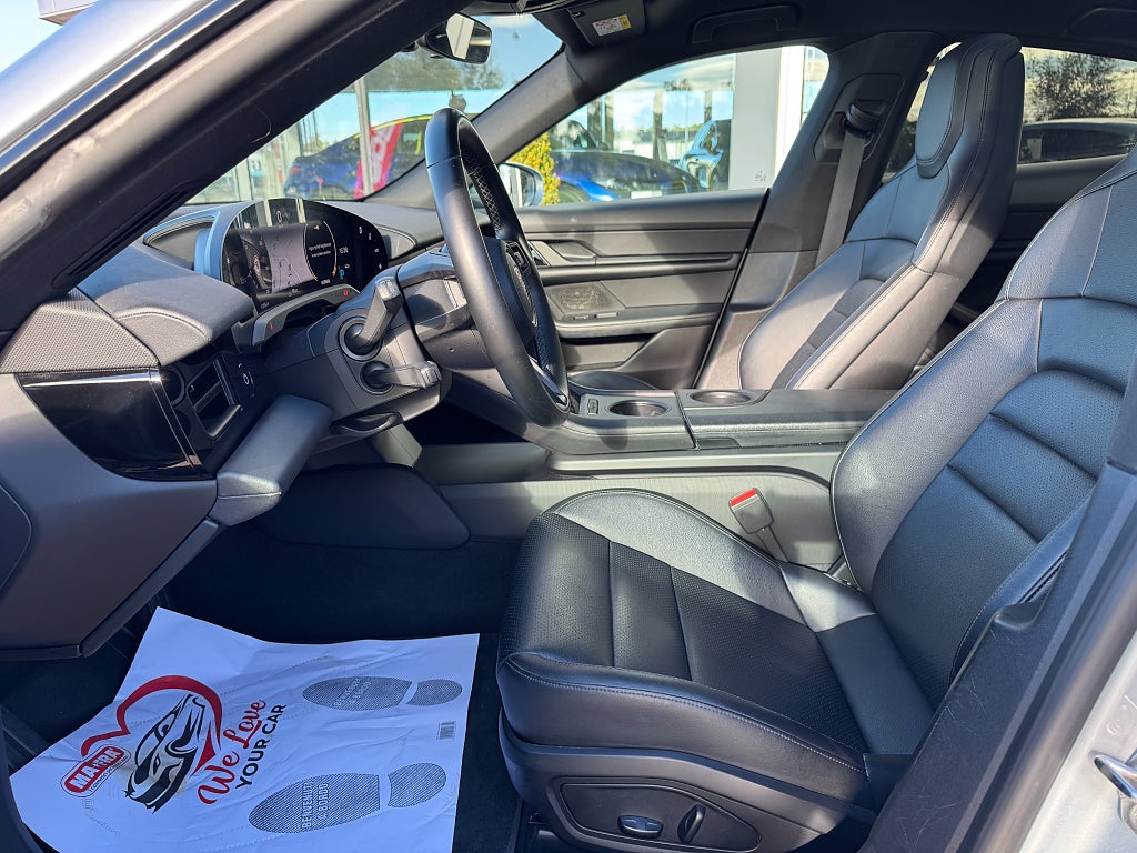 Porsche Taycan 4S 2020 - miniatyr 7