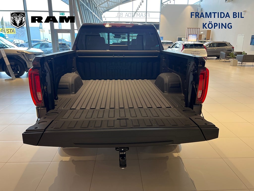 GMC Sierra 2025 - miniatyr 13