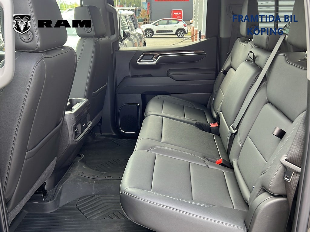 Chevrolet Silverado 1500 2026 - miniatyr 9