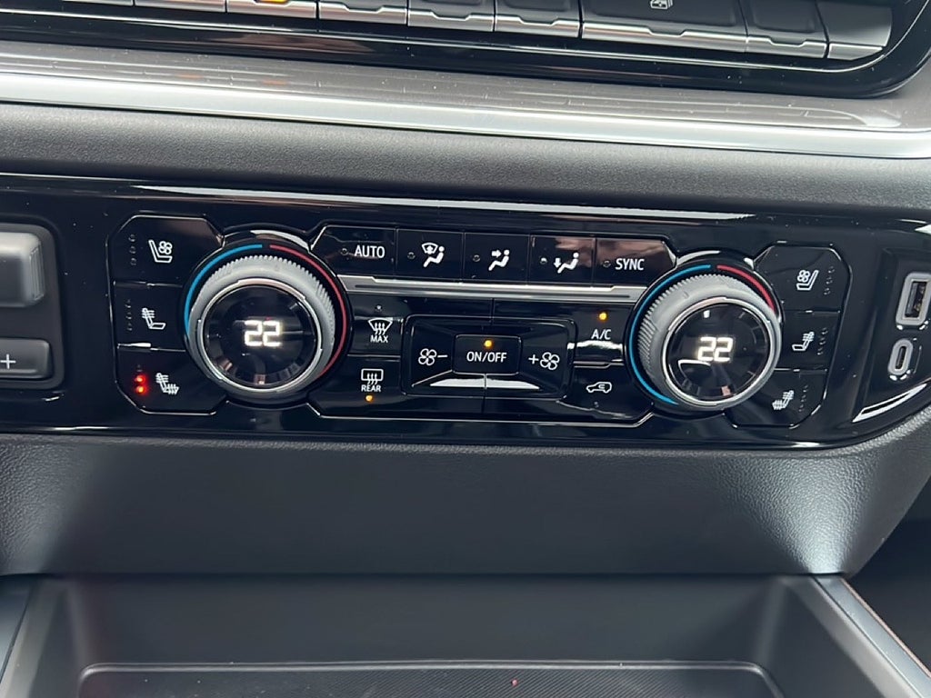 Chevrolet Silverado EV 2026 - miniatyr 13