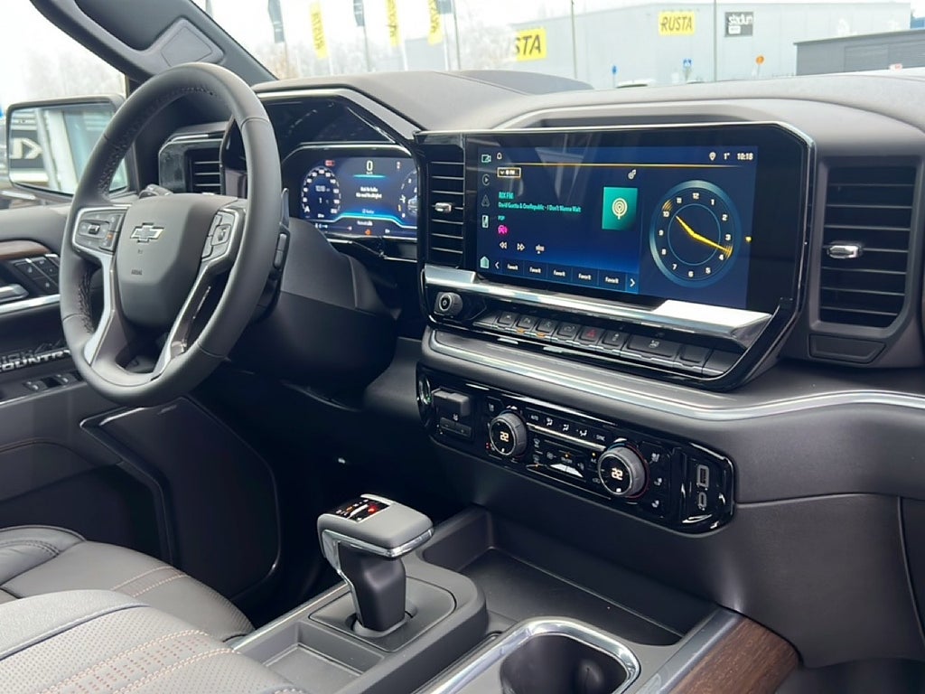 Chevrolet Silverado EV 2026 - miniatyr 18