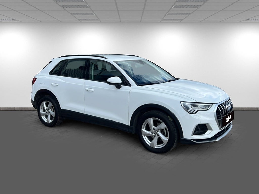 Audi Q3 2021 - miniatyr 3