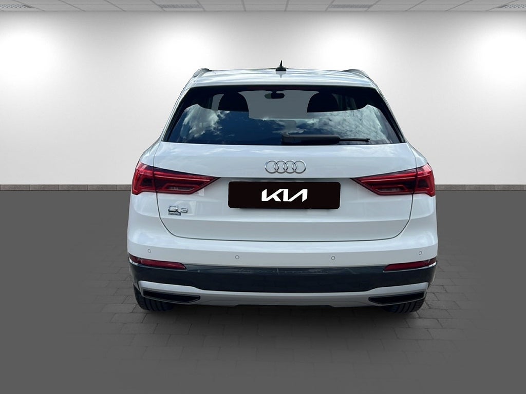 Audi Q3 2021 - miniatyr 5