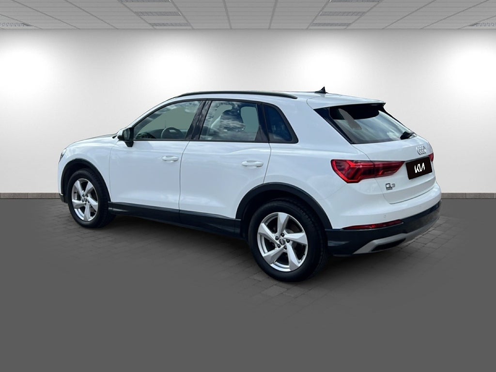 Audi Q3 2021 - miniatyr 6