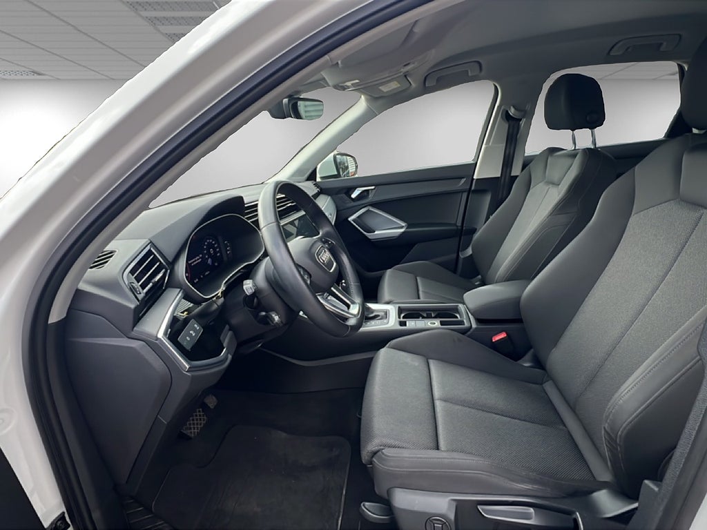 Audi Q3 2021 - miniatyr 8