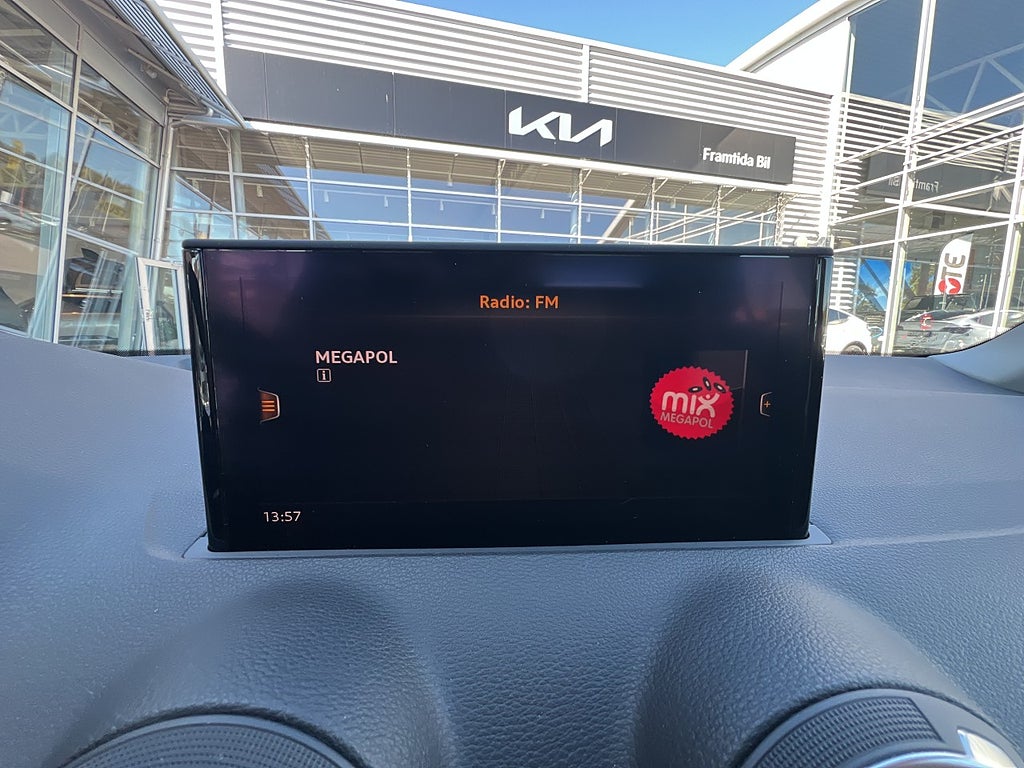 Audi Q2 2025 - miniatyr 11