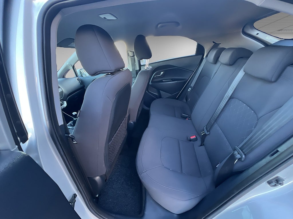 Kia Rio 2017 - miniatyr 9