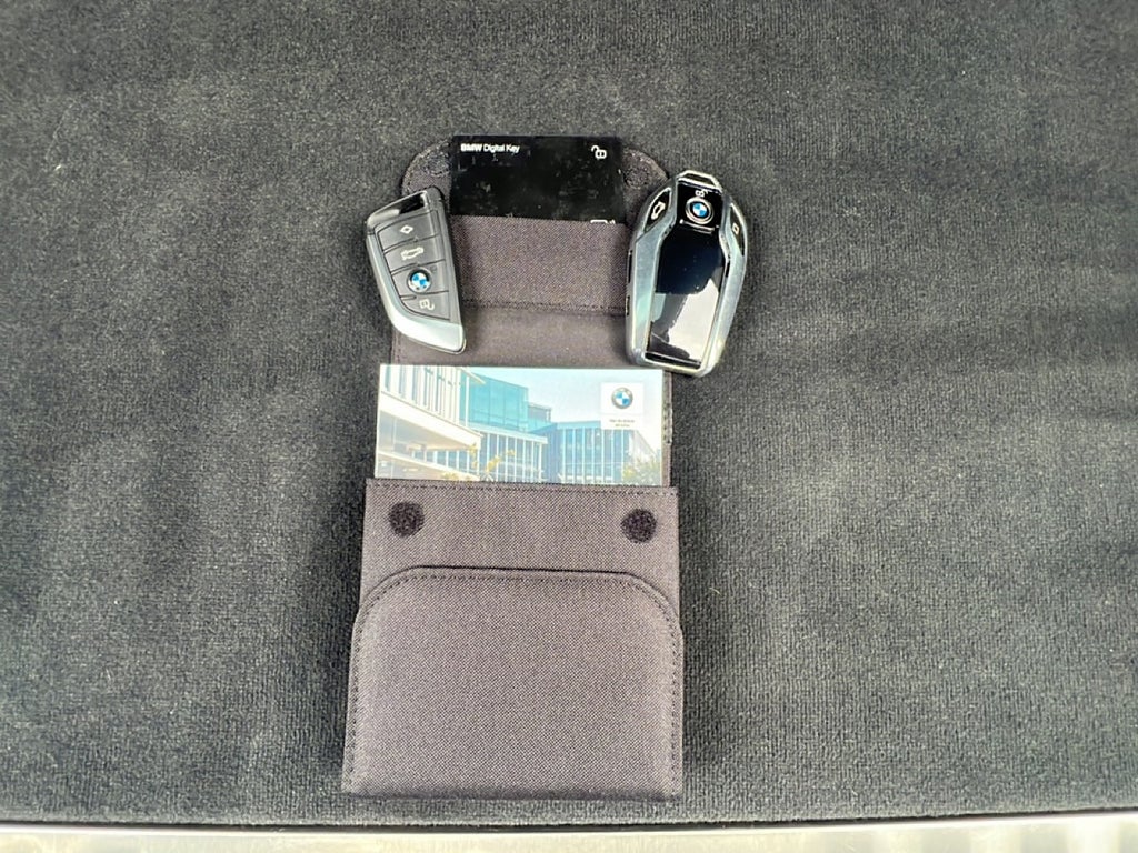 BMW 530e 2021 - miniatyr 20
