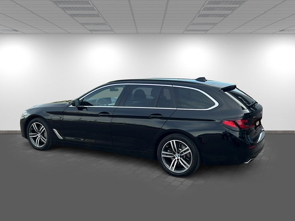 BMW 530e 2021 - miniatyr 6