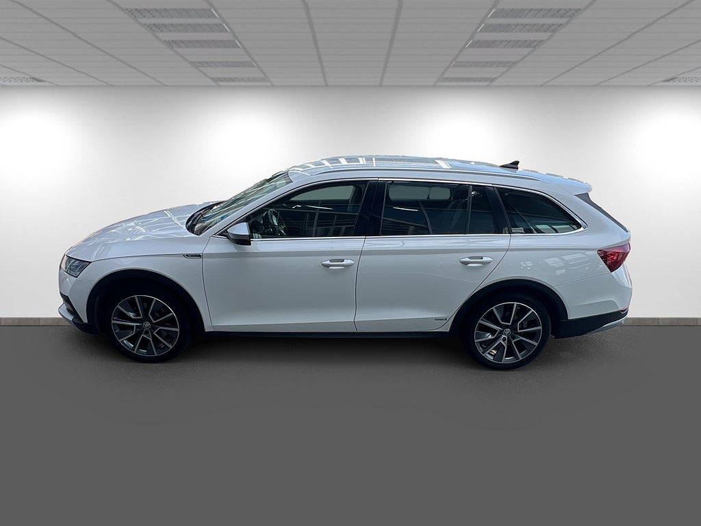 Skoda Octavia Scout 2022 - miniatyr 4