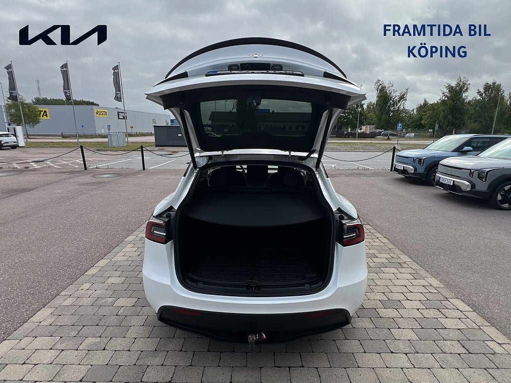 Tesla Model Y 2024 - miniatyr 13
