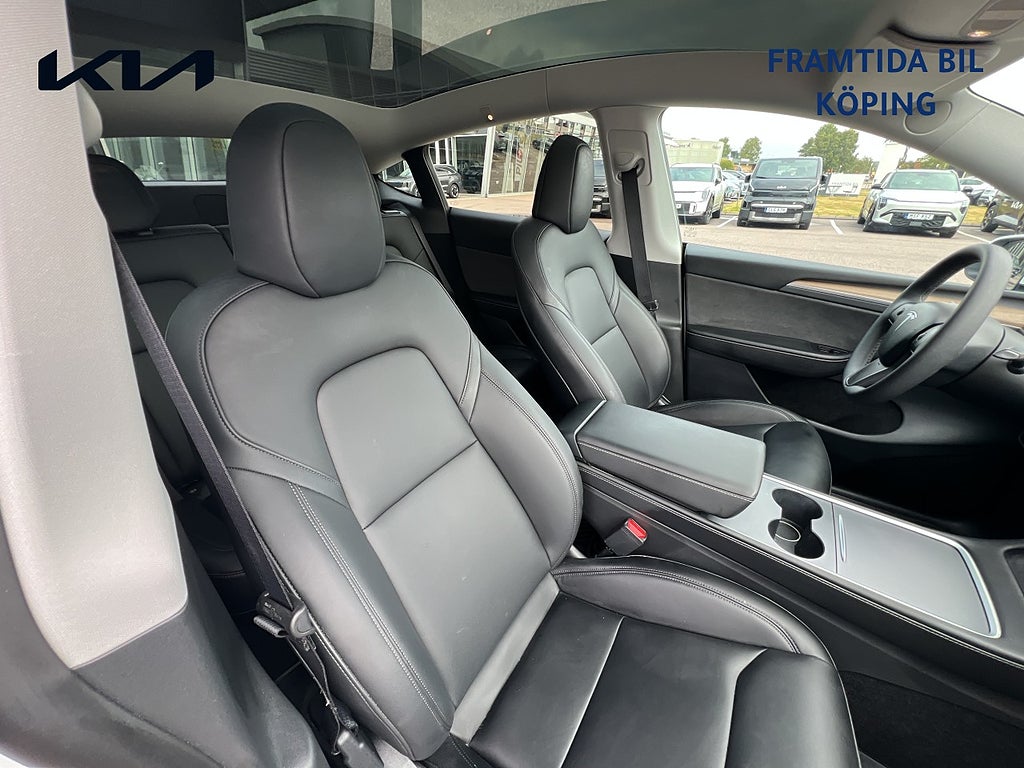 Tesla Model Y 2024 - miniatyr 16