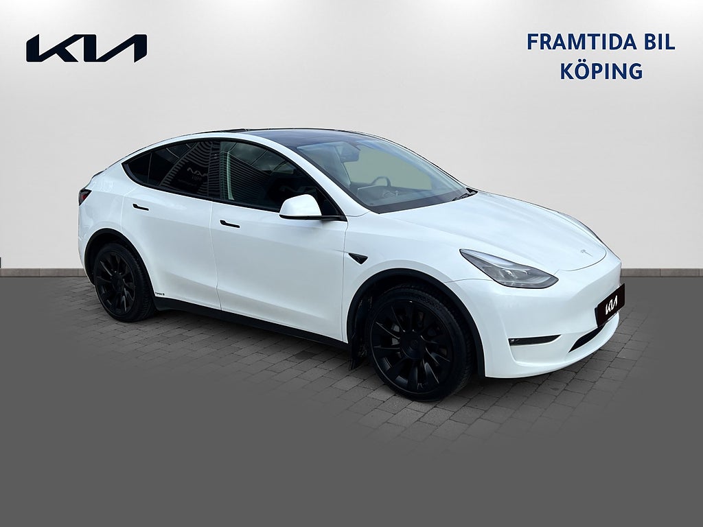 Tesla Model Y 2024 - miniatyr 3